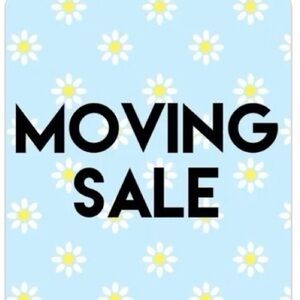 Daisy Pattern Moving Sale